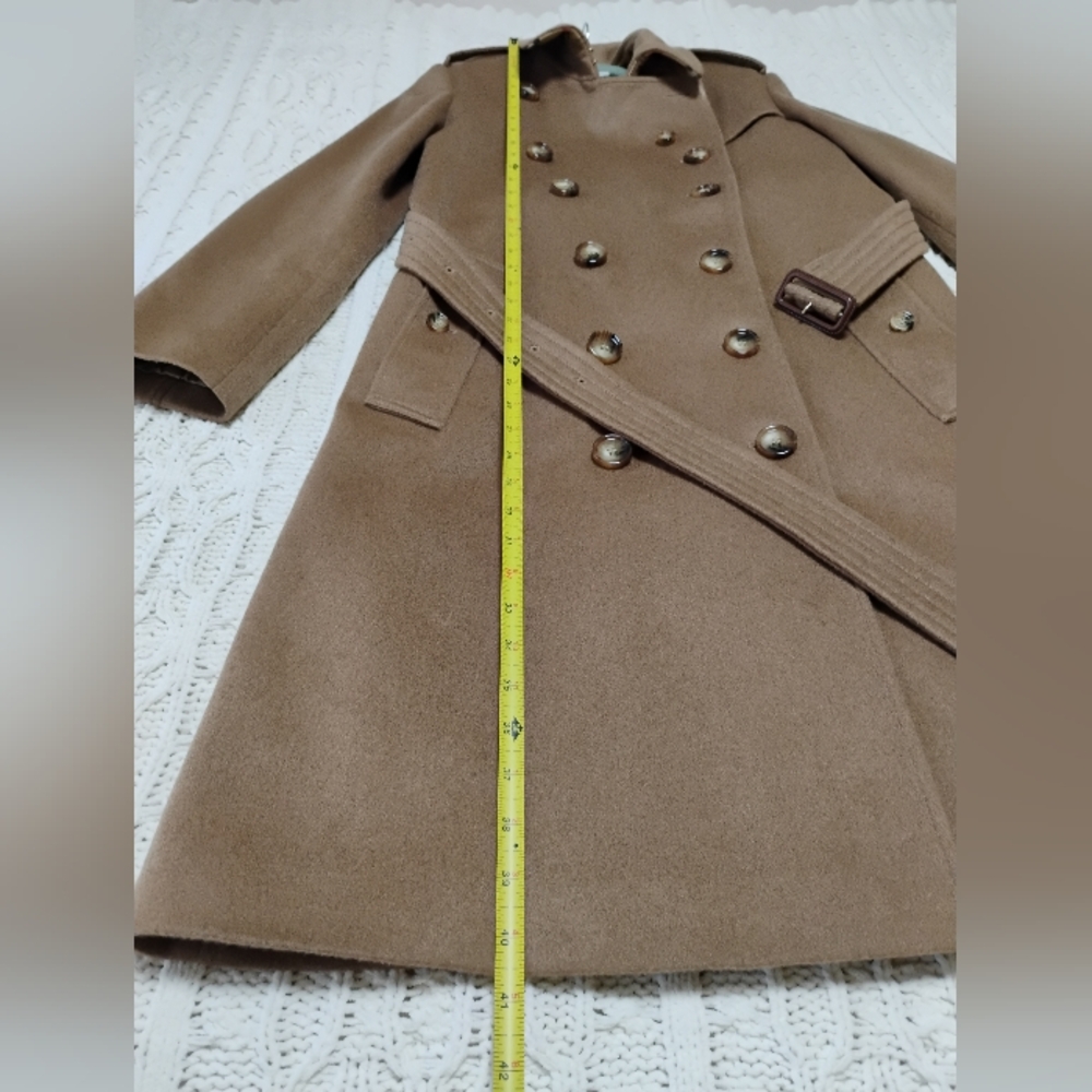 Burberry Cashmere Double-Breasted Coat - Picture 9 of 11